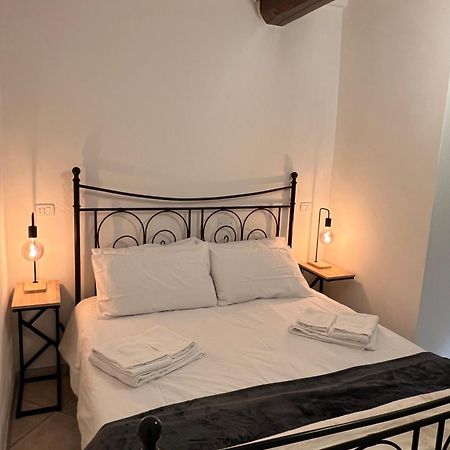 Le Casate - Centro Storico Arezzo Apartment ภายนอก รูปภาพ